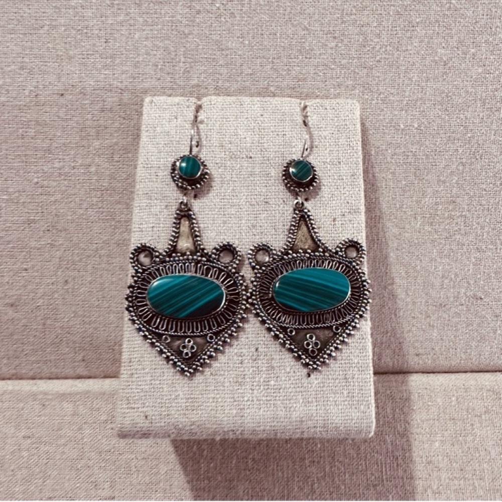Vintage | Earrings | Vintage Afghan Silver Malachite Stone Earrings - Picture 8 of 9